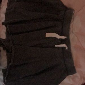 Birdiebee cozy Scort never worn took the tag off It’s the Bella twins brand